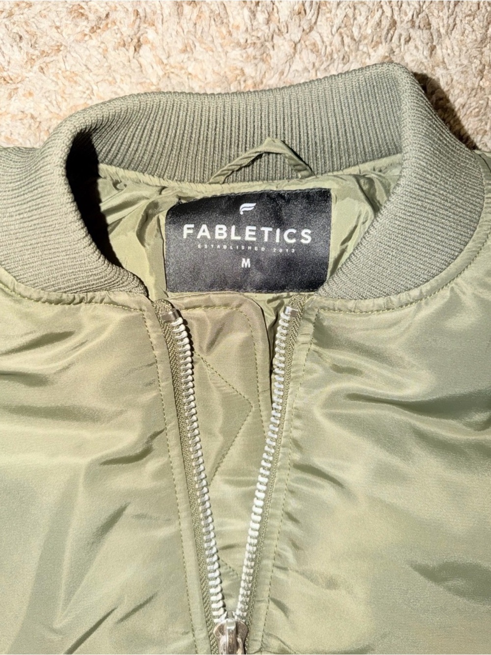 Olive Green Fabletics Bomber Jacket Sz Medium - Picture 3 of 6